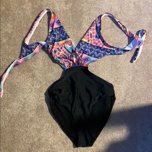Swim suit